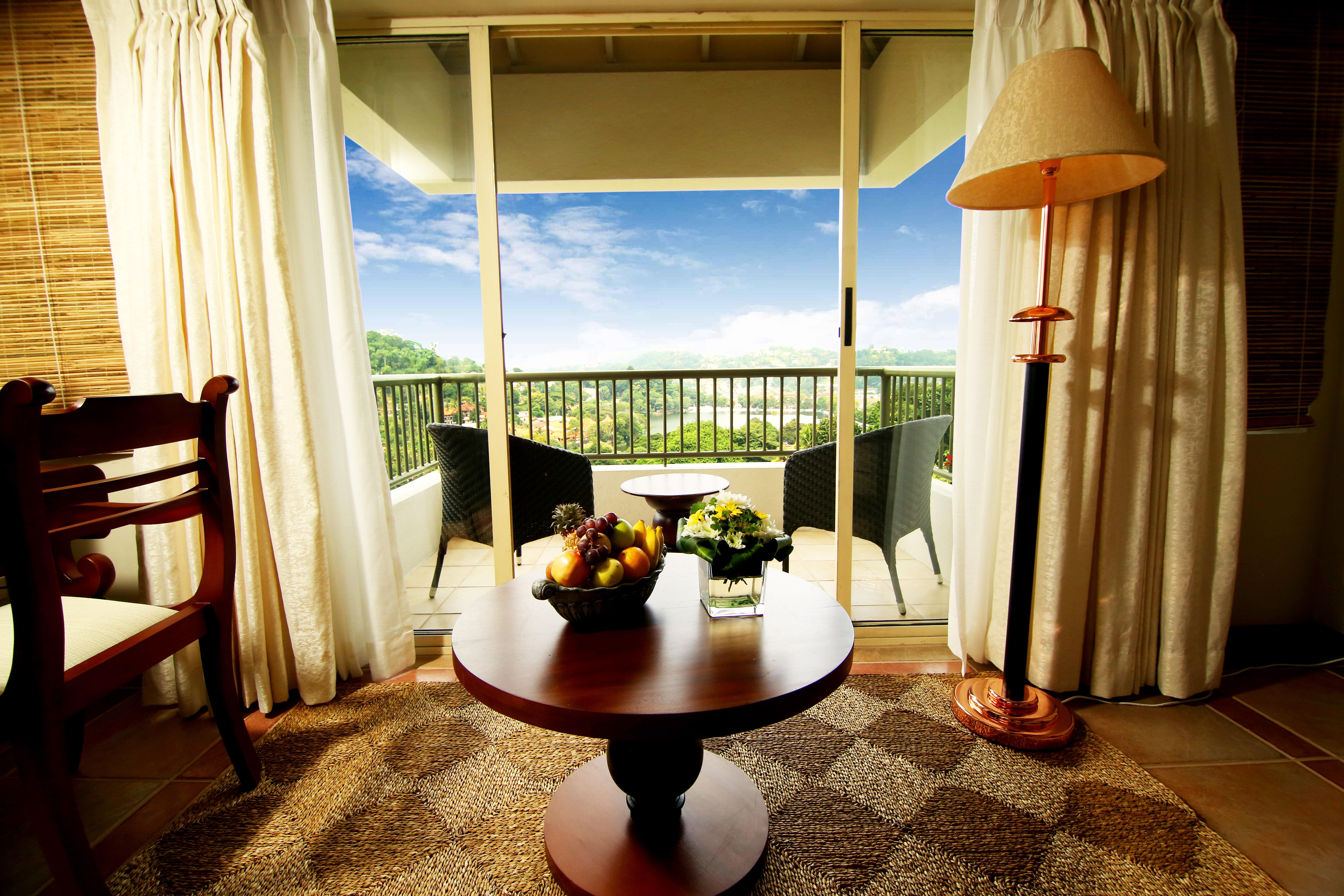 Thilanka Hotel Kandy Luaran gambar